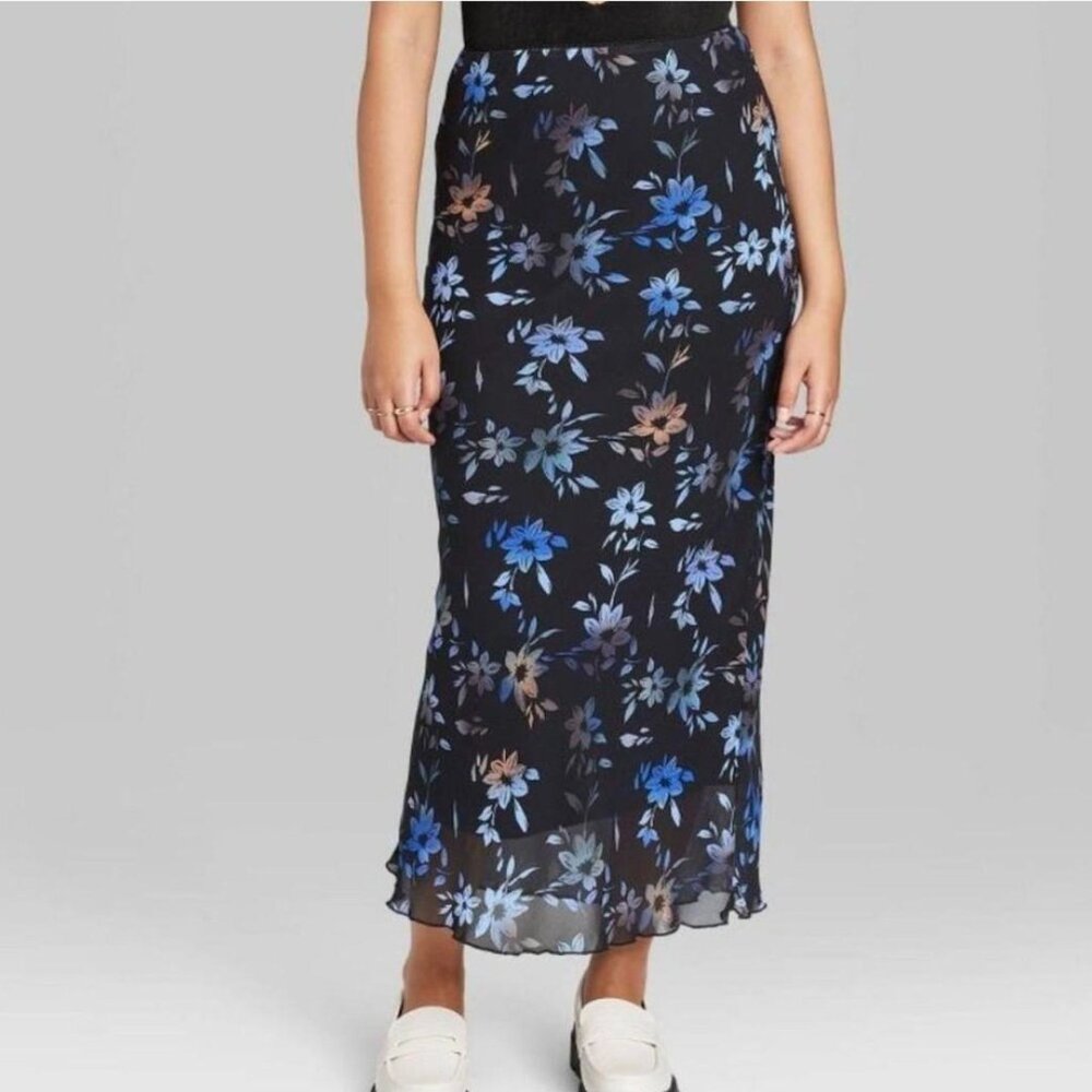 “Wild Fable” black floral lined, pull on skirt; size XS; NWT